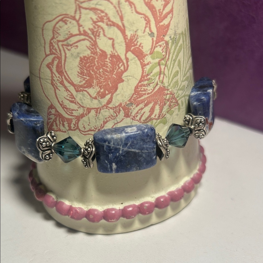 Natural Blue Sodalite Stone & Crystal Beaded Bracelet - Picture 7 of 8